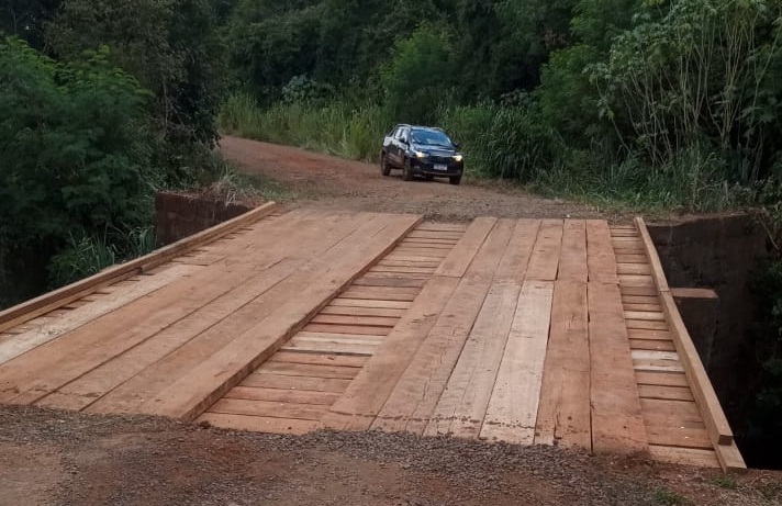 Tráfego liberado: Ponte sobre o Rio Arroio Fundo reabre acesso em Marechal Cândido Rondon! 🌉