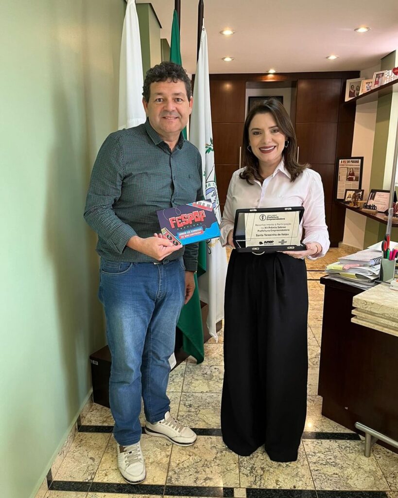Santa Terezinha de Itaipu é reconhecida como Prefeitura Empreendedora. 

Na tarde desta quinta-feira, 25, recebemos o diretor-geral da AMOP, Vinicius