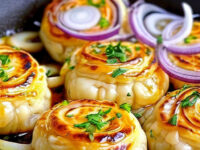 Onion Stuffed with Ground Beef and Bacon
