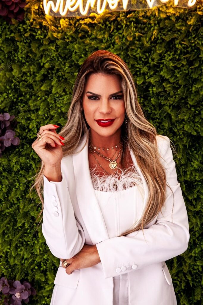 Poliane Cardoso