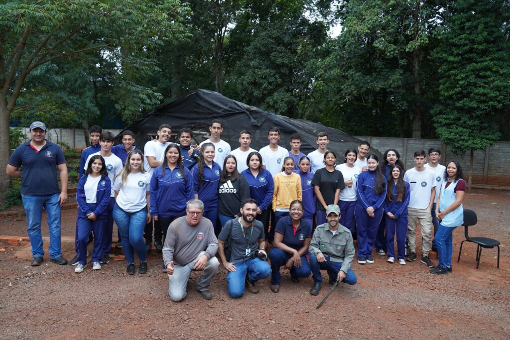 Trilha Ecológica no Bosque do Cartódromo Municipal Promove Conexão com a Natureza e Educação Ambiental

O Município de Guaíra, por meio da Diretoria d