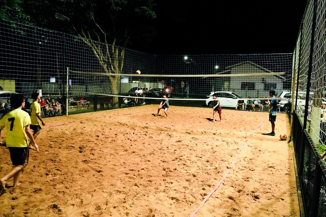 🏐 Festival Vôlei de Praia Celebra 42 Anos de Santa Terezinha de Itaipu com Grandes Disputas!