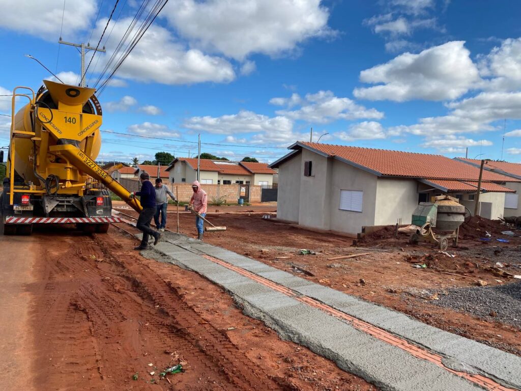 Últimas 30 casas do Conjunto Valério de Medeiros em Mundo Novo devem ser entregues no segundo semestre 
#Semcos 

A construção das últimas 30 casas da