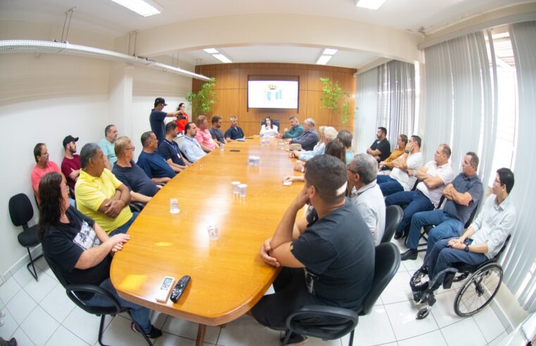 Programa de Incentivo às Estufas Agrícolas em Santa Terezinha de Itaipu: Ampliando a Produção e Renda dos Agricultores