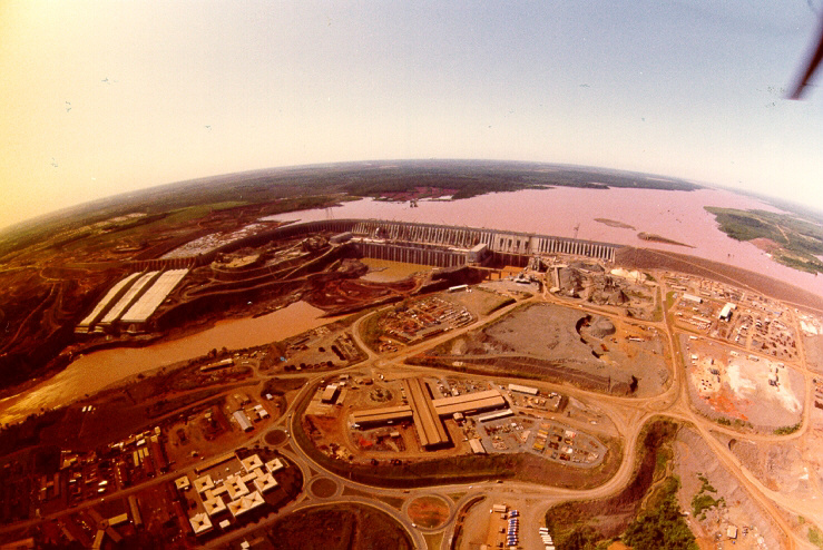 Itaipu Binacional celebra 50 anos de fundação: conheça os feitos da gigante hidrelétrica 🌊⚡