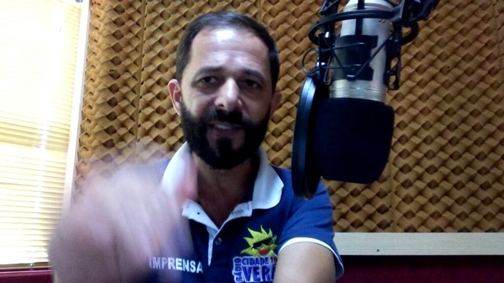 Wagner Pacheco - Críticas...