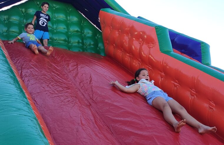 🎉 Brincando no Bairro em Marechal Cândido Rondon: Diversão Garantida Neste Domingo!