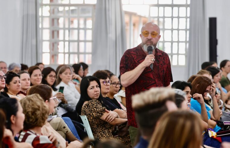 Sustentabilidade na Prática: Palestra de Carpinejar Reúne 600 Educadores 🌍📚