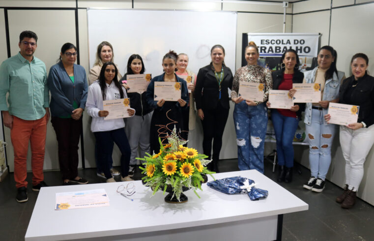 Curso de Modelagem e Henna para Sobrancelhas é Concluído em São Miguel do Iguaçu! 🌟🖌️