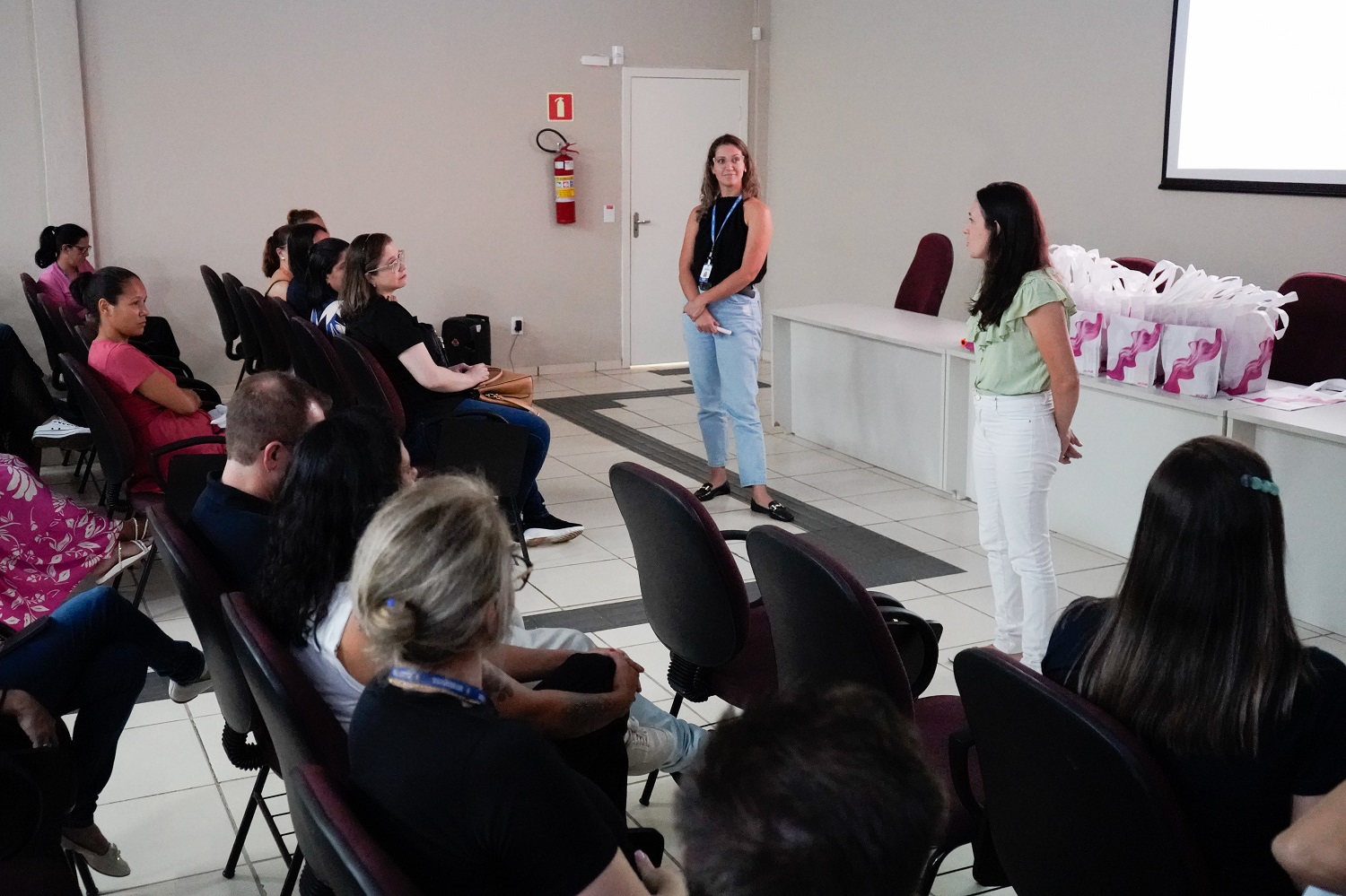 Curso de Gestantes em Santa Terezinha de Itaipu: Acolhimento e Informação para Pais e Mães