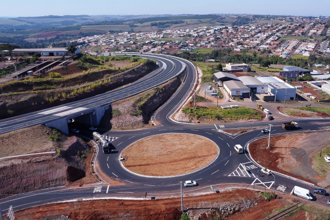 Governo do Paraná Acelera Entregas de Novas Rodovias e Desafoga Trânsito Urbano 🛣️🚗