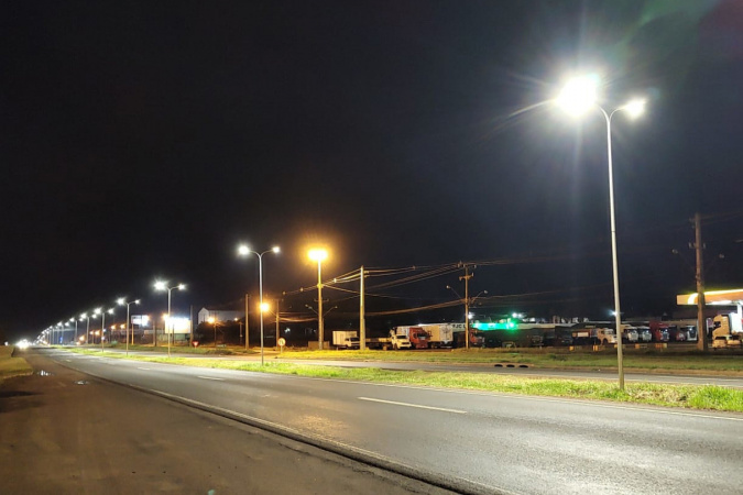 Nova Iluminação da BR-277: 74% Concluída em Foz, Santa Terezinha e São Miguel! 🚧💡