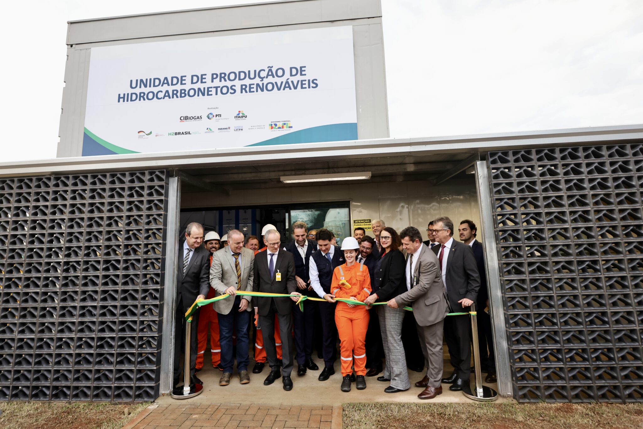 Inauguração da Primeira Planta de Petróleo Sintético no Brasil 🚀🔋