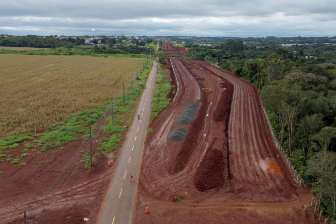 🚧 Interdição na Avenida Felipe Wandscheer: Saiba Tudo Sobre o Novo Viaduto em Foz do Iguaçu!