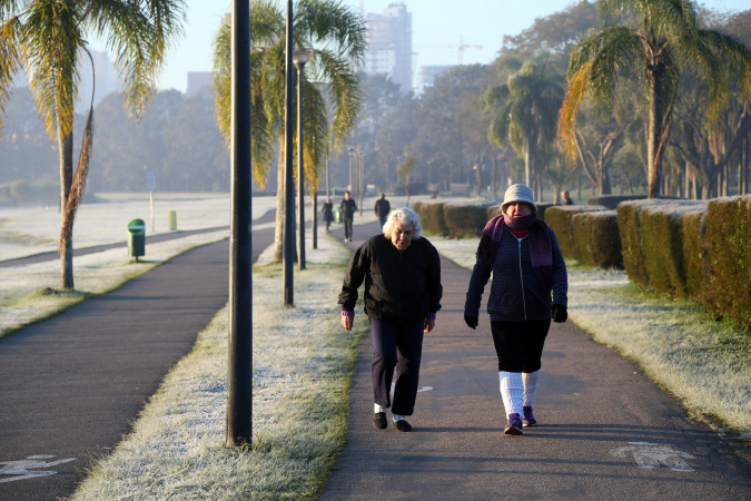 Alerta de Frio Intenso: Paraná se Prepara para Temperaturas Próximas a 0ºC! ❄️🌬️