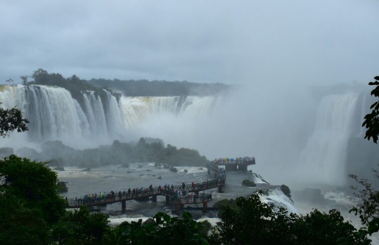 Inverno nas Cataratas do Iguaçu: Descubra Novos Cenários Gelados! ❄️