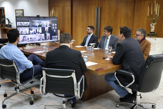 Paraná Pressiona Governo Federal sobre Conflitos Agrários no Oeste do Paraná 🚜🔍