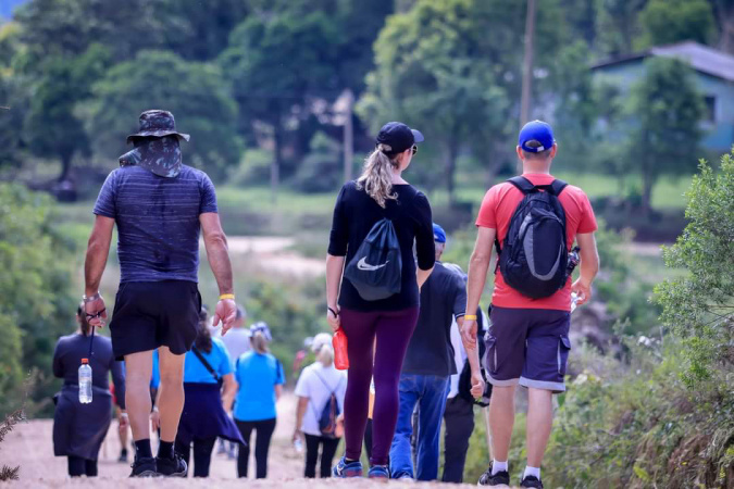 🌿 Descubra as Caminhadas da Natureza promovidas pelo IDR-Paraná em julho!