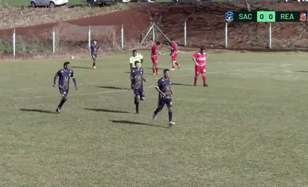 São Clemente Brilha em Vitória por 3×0 e Aguarda Incas na Semifinal! ⚽🌟