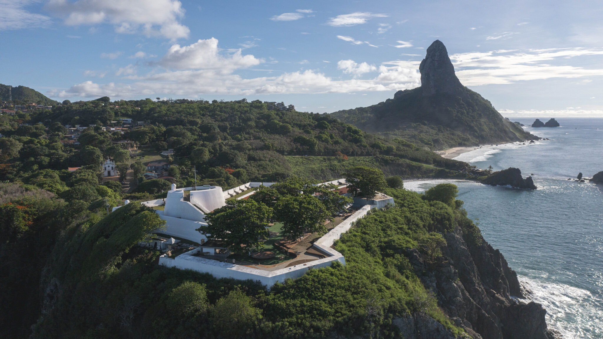 🌟 Fernando de Noronha Agora na Rota do Turismo de Negócios: O Impacto do Fórum “Sustenta Export”