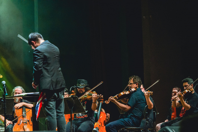 Não Perca: Orquestra Cordas do Iguaçu Apresenta “Clássicos do Sertanejo” no Teatro Guaíra 🎻🌟