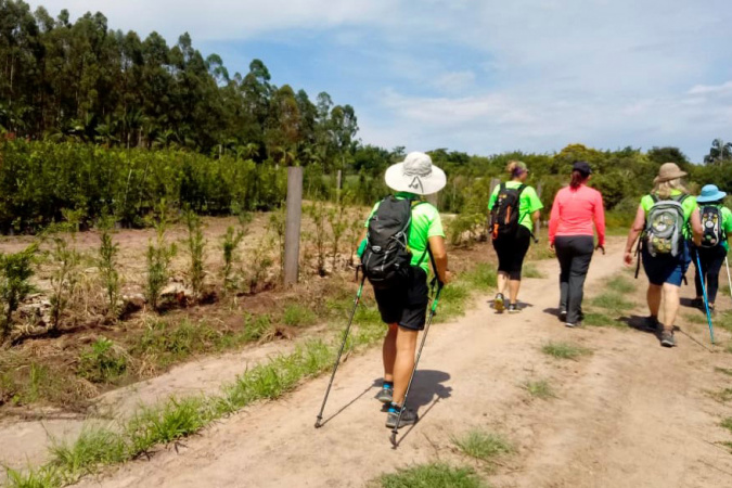 🌳 Caminhadas da Natureza no Paraná: Inscreva-se e Explore a Beleza Rural em Setembro! 🚶‍♂️