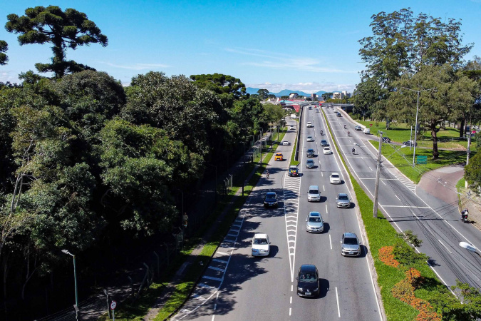 Aumento Surpreendente no Emplacamento de Veículos no Paraná em 2024: Descubra o Que Está Por Trás Deste Crescimento!