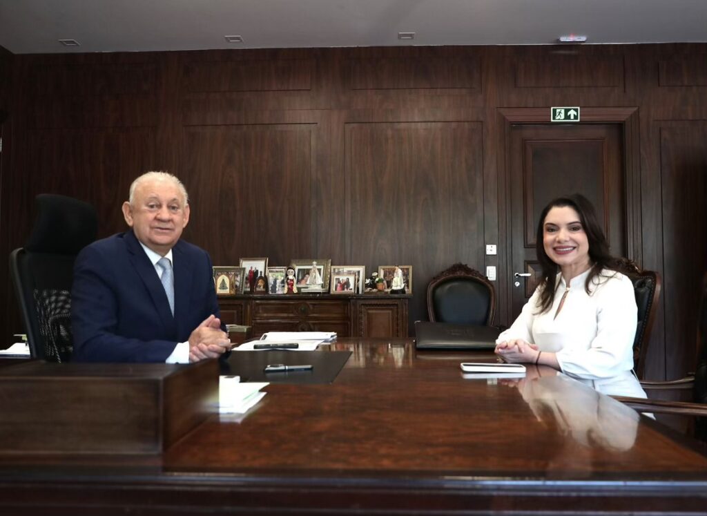 Nesta terça-feira, 22, a prefeita Karla Galende participou de diversas agendas com tratativas importantes para o município de Santa Terezinha de Itaip
