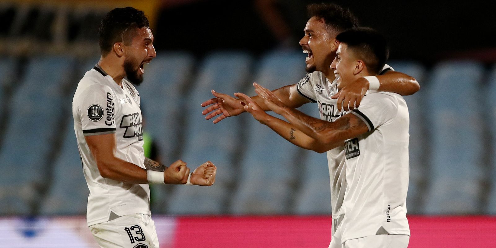 Botafogo vai à final da Libertadores! Clássico brasileiro em jogo