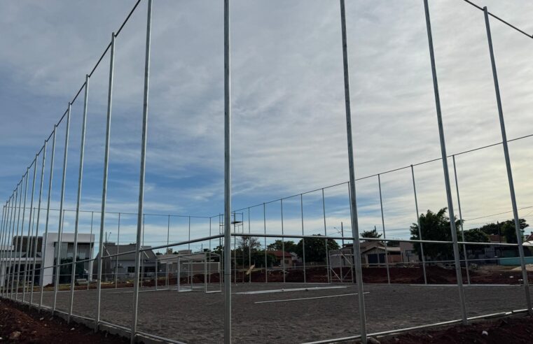 Arena Meu Campinho avança com obras no bairro Primavera