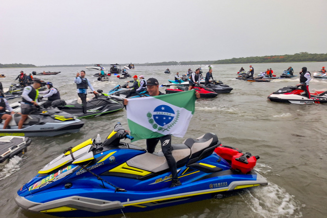 Expedição de 160 jets chega ao Foz Internacional Boat Show