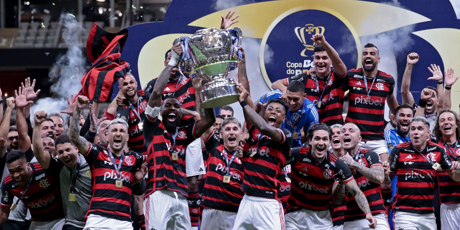 Flamengo conquista a Copa do Brasil com vitória emocionante