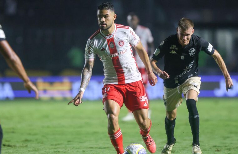 Internacional vence Vasco e segue firme na luta pela Libertadores