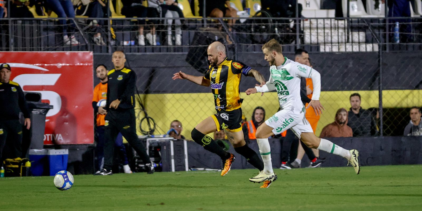 Novorizontino busca vitória contra Chapecoense e liderança da Série B