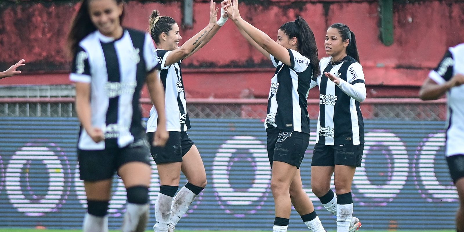 Corinthians perto da final do Paulistão Feminino: descubra como!