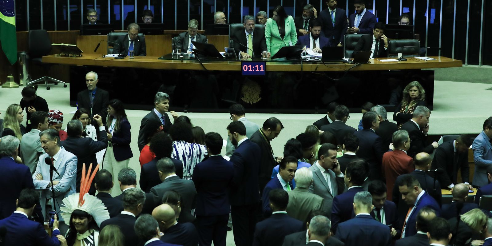 Governo e deputados acordam mudanças no SPVAT e emendas