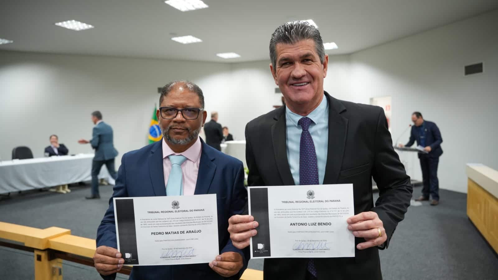 Bim e Doutor Pedro São Diplomados como Prefeito e Vice-Prefeito de Santa Terezinha de Itaipu