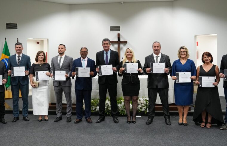 Bim e Doutor Pedro São Diplomados como Prefeit0 e Vice-Prefeito de Santa Terezinha de Itaipu