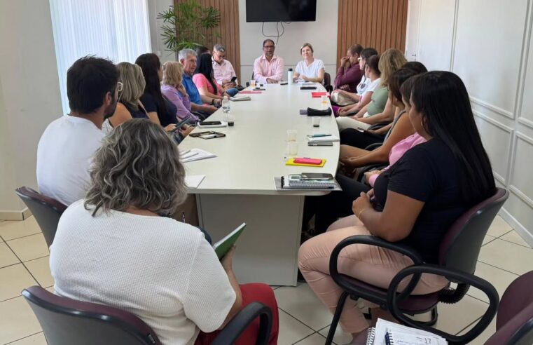 Planejamento estratégico melhora saúde em Santa Terezinha 📋✨