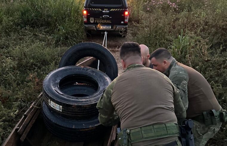 Polícia apreende pneus contrabandeados em operação no Rio Paraná