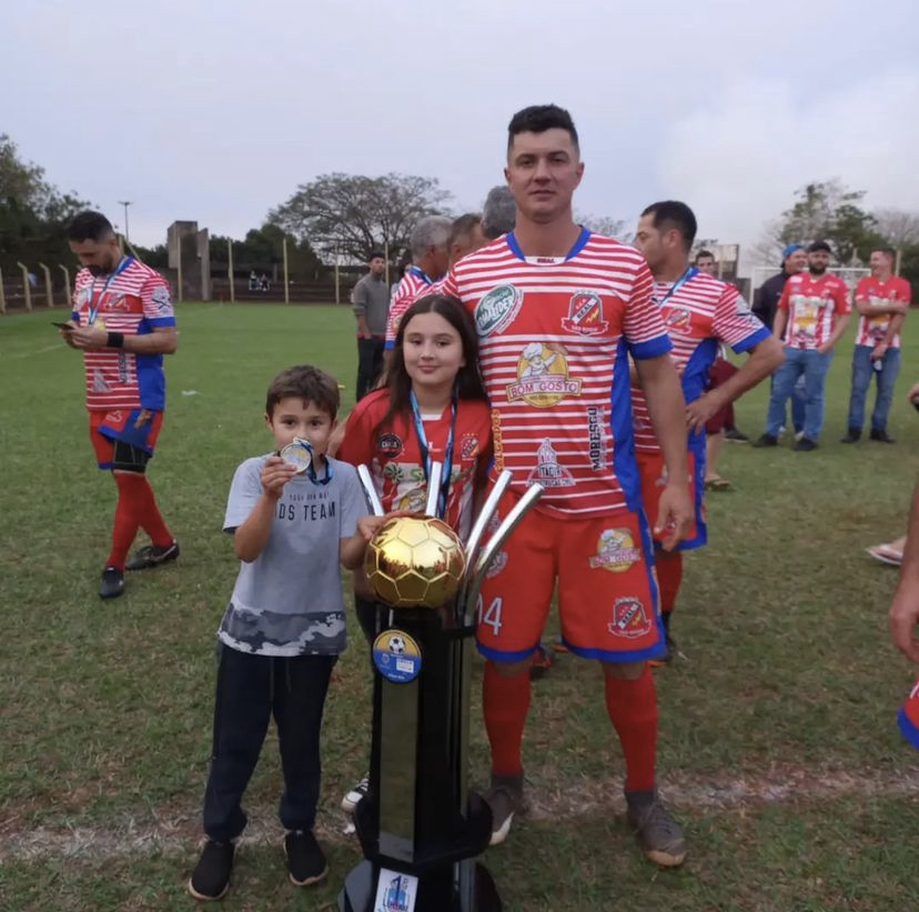 Real 2025: Elenco Passa por Mudanças Drásticas! 🏟️⚽