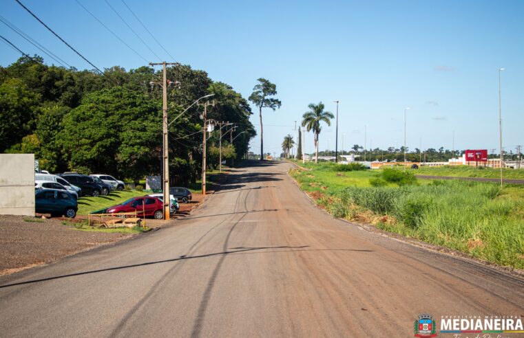 Manutenção Asfáltica em Medianeira: Obras no Bairro Industrial 🚧