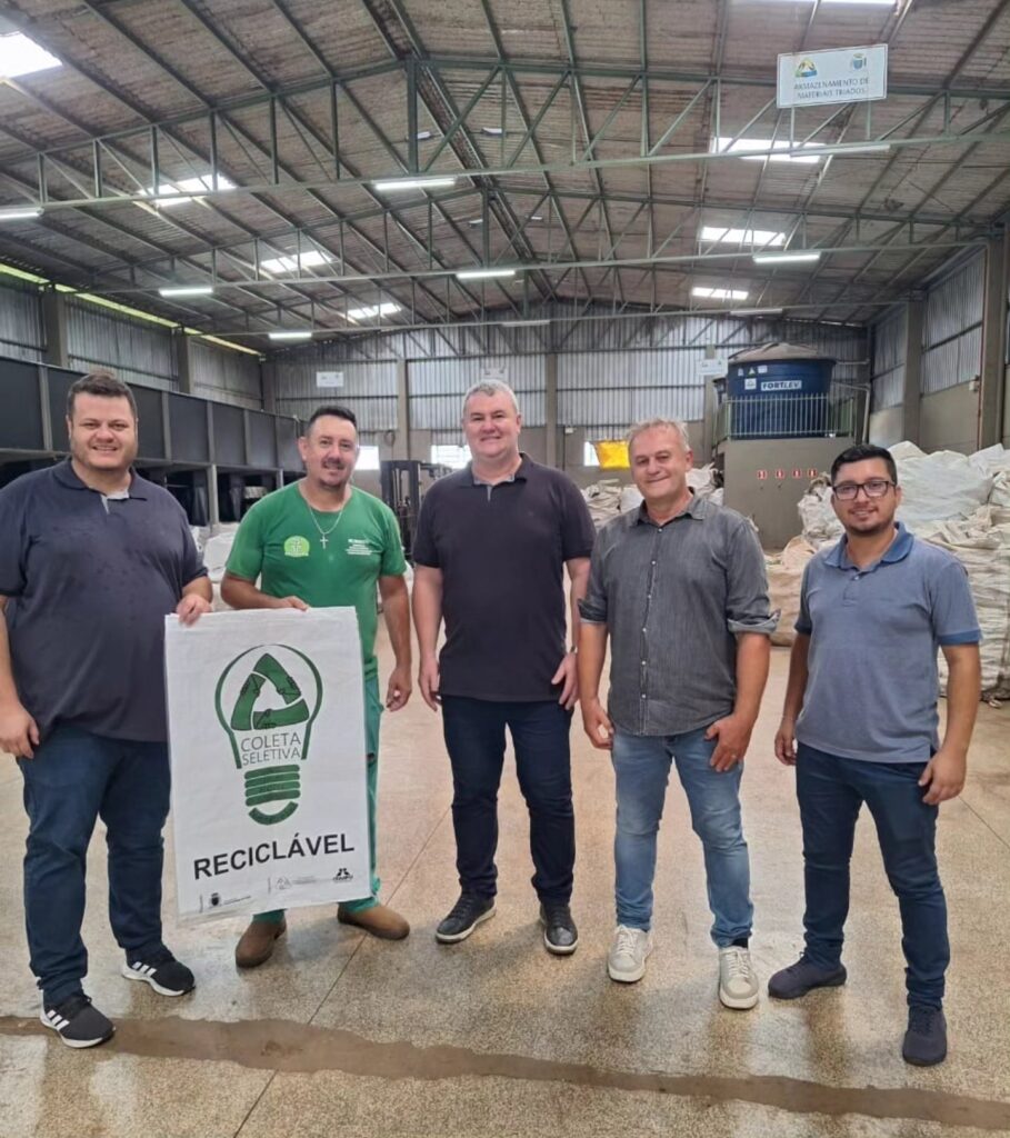 Hoje, a Acaresti teve a satisfação de receber uma comitiva de vereadores de Francisco Beltrão para uma visita técnica. O grupo foi recepcionado pelo v