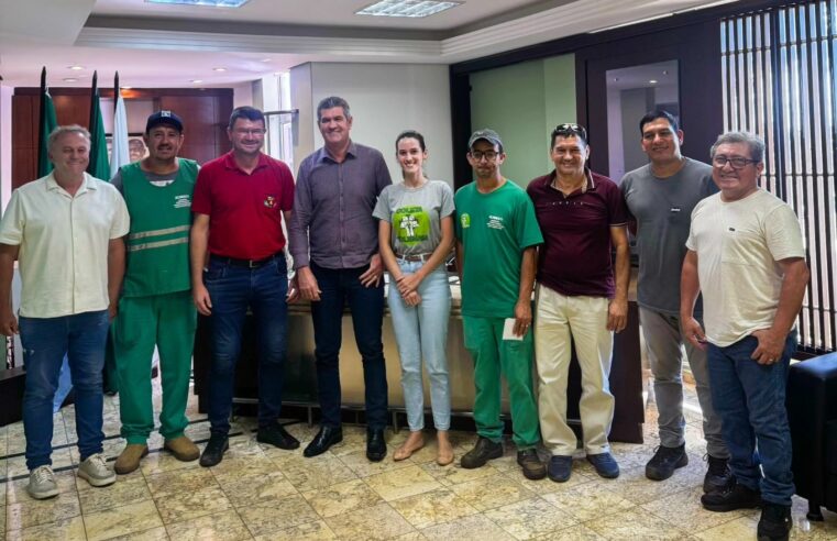 Prefeito de Tavapy visita Acaresti e elogia coleta seletiva ♻️