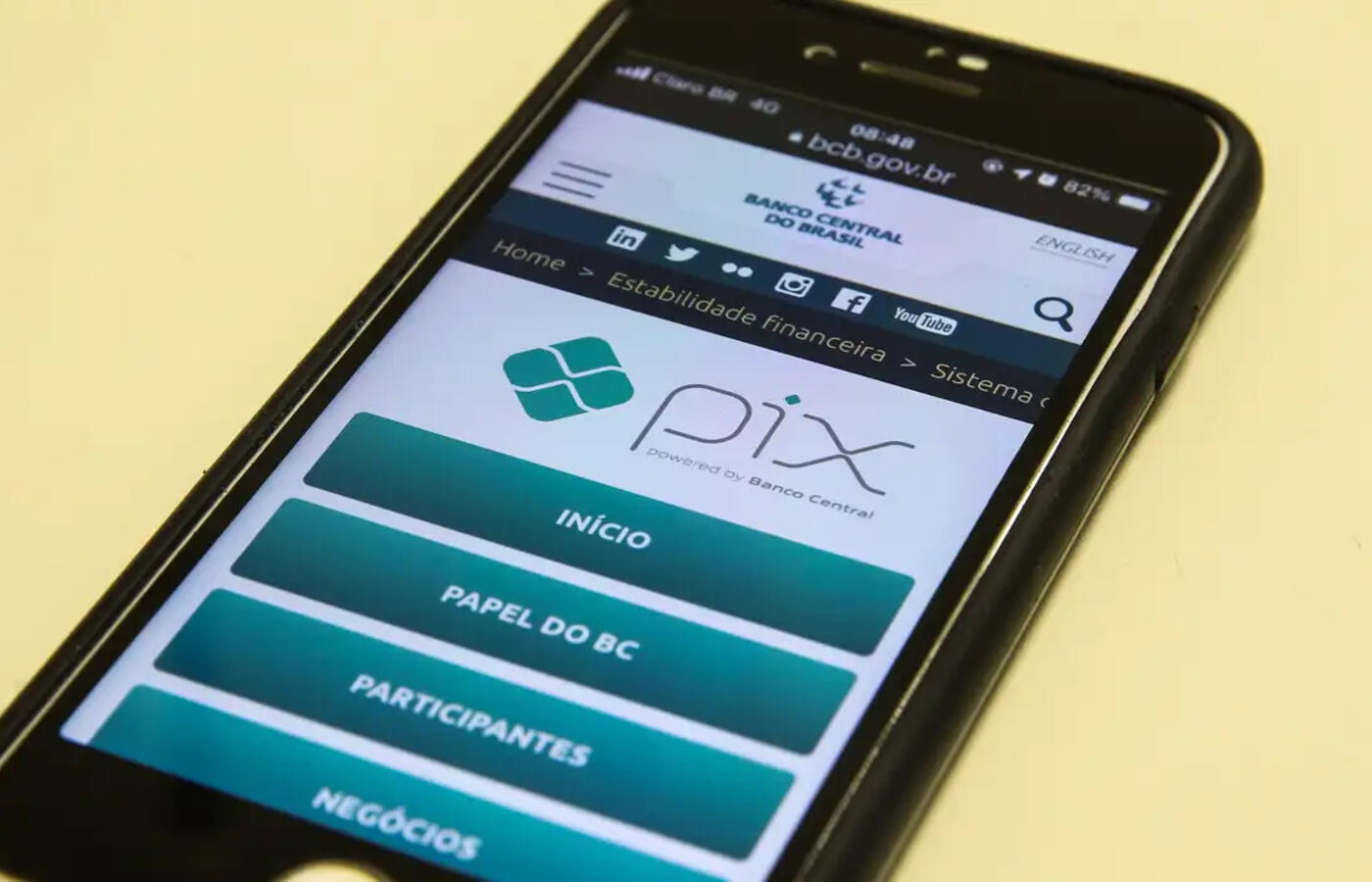 Pix por aproximação já está disponível! Veja como usar 📱💳