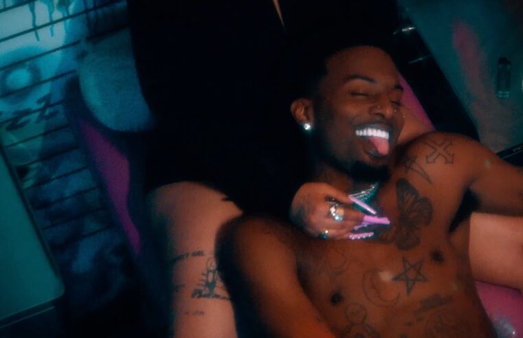 Playboi Carti – FOMDJ (Official Visualizer)