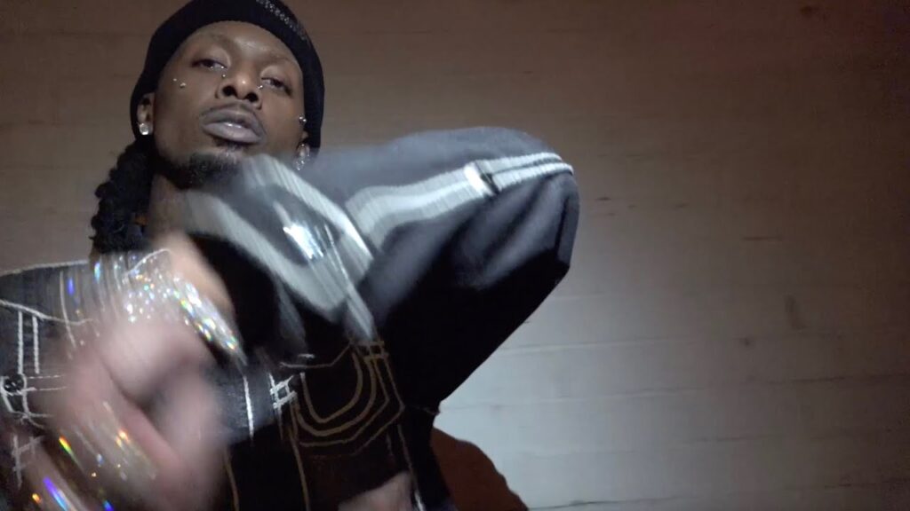Playboi Carti - LIKE WEEZY (Official Visualizer)