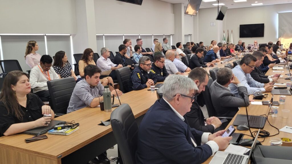 evento reuniu representantes de orgaos de governos federai