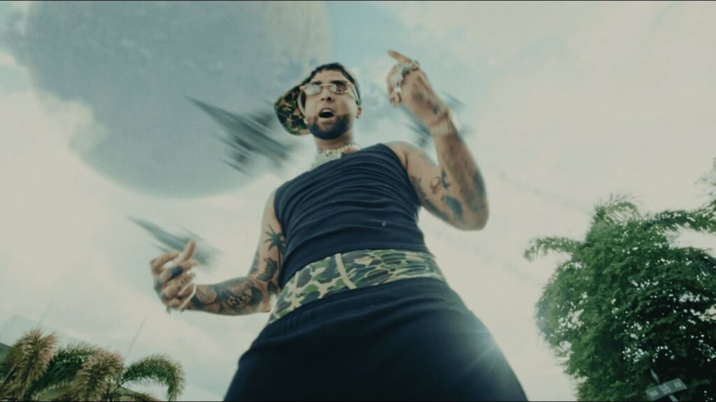 LOS ROCKSTAR NO VAN AL CIELO - OVI ft HANZEL LA H [ Video oficial ]