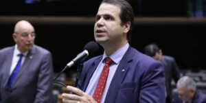 Discussão e votação de propostas legislativas. Dep. Aureo Ribeiro (SOLIDARIEDADE - RJ)